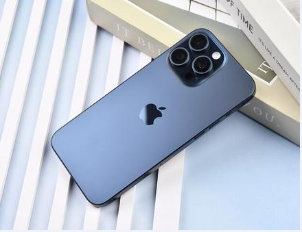 峨蔓镇苹果维修点分享iPhone15 Pro Max黑屏少见诱因梳理 